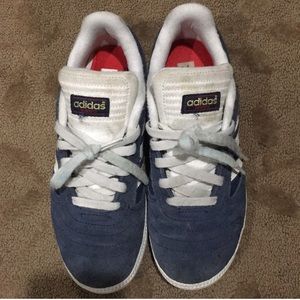 RED WHITE & BLUE ADIDAS BUSENITZ